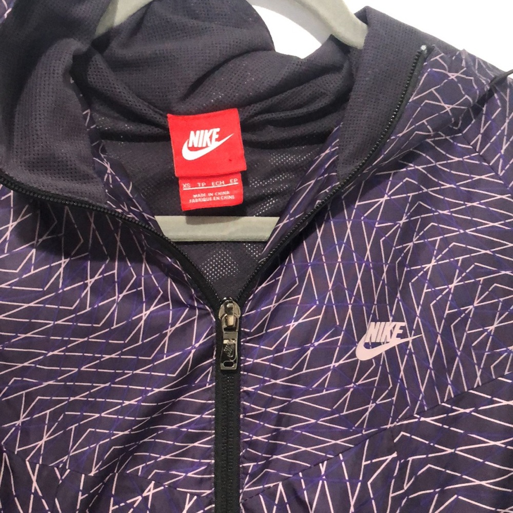 Nike windbreaker - Picture 2 of 3